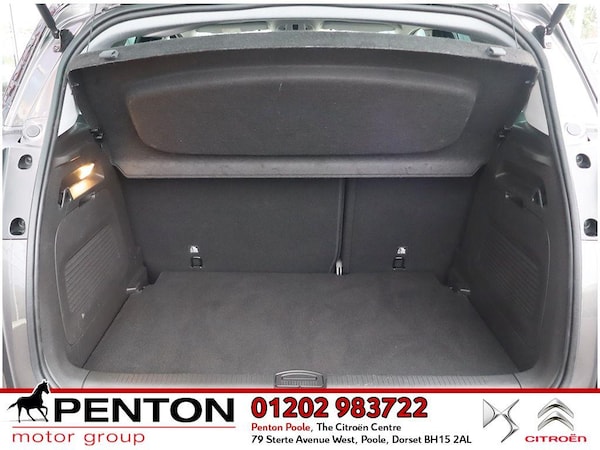Used Vauxhall Crossland 2023 for sale - 74242958: Photo 8