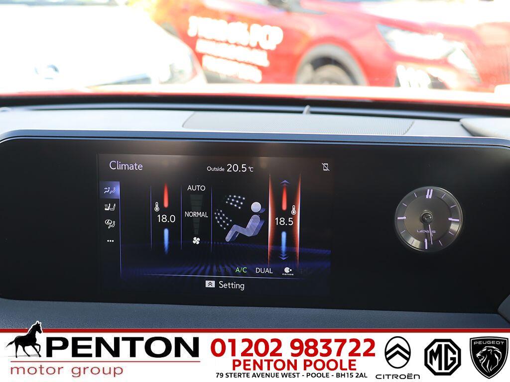 Used Lexus UX 2019 for sale - 76166992: Photo 10