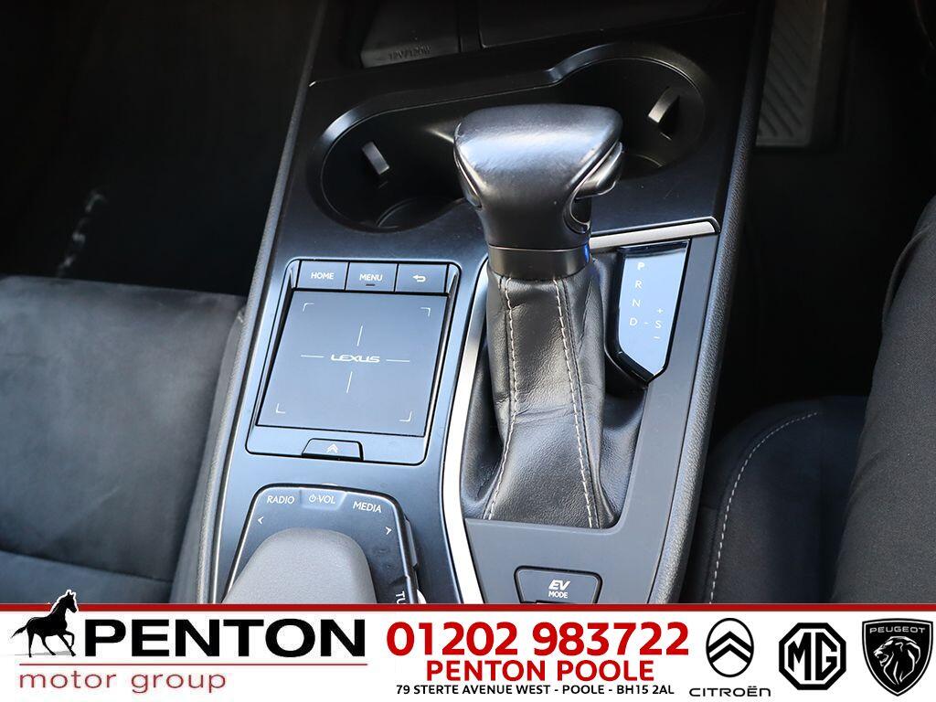 Used Lexus UX 2019 for sale - 76166992: Photo 16