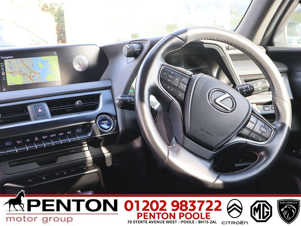 Used Lexus UX 2019 for sale - 76166992: Photo 6