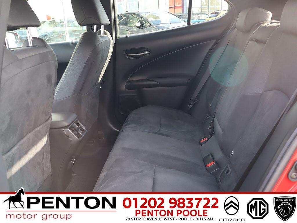 Used Lexus UX 2019 for sale - 76166992: Photo 7