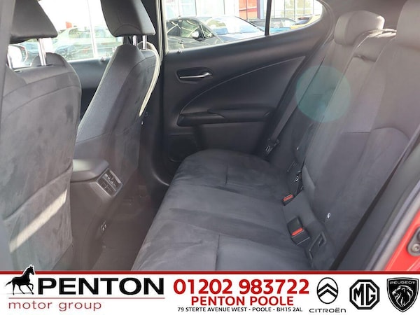 Used Lexus UX 2019 for sale - 76166992: Photo 7