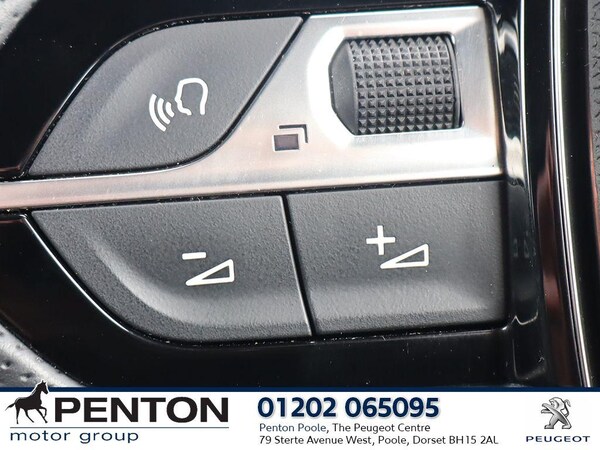 Used Peugeot 2008 2024 for sale - 74618921: Photo 17