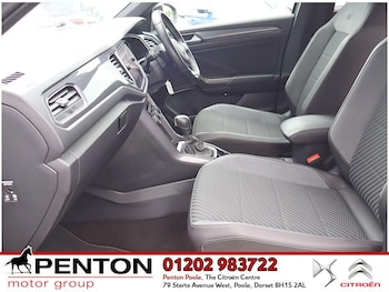 Used Volkswagen T-Roc 2020 for sale - 75839072: Photo