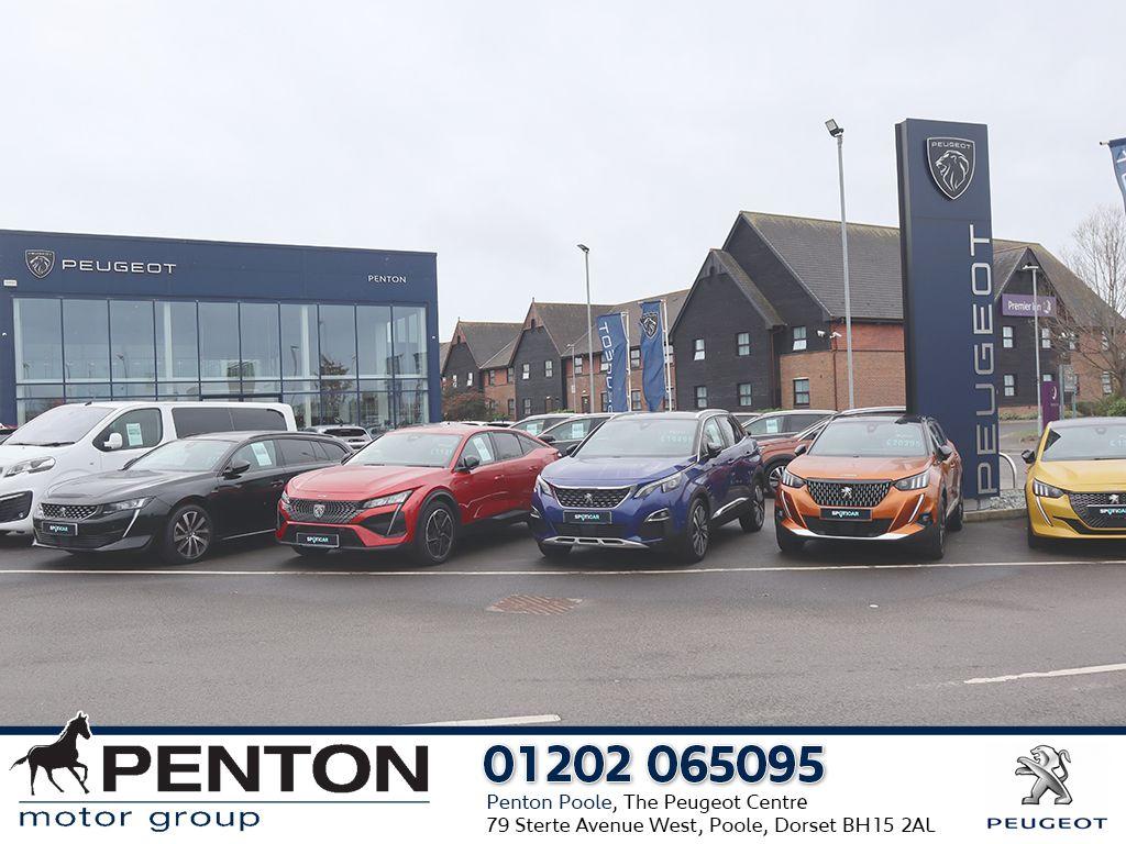 Used Peugeot Traveller 2018 for sale - 77549795: Photo 20