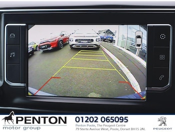 Used Peugeot Traveller 2018 for sale - 77549795: Photo