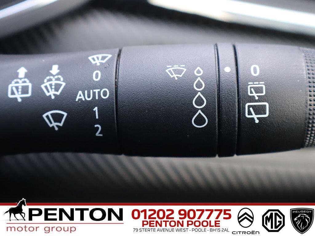 Used Renault Captur 2023 for sale - 78204856: Photo 17