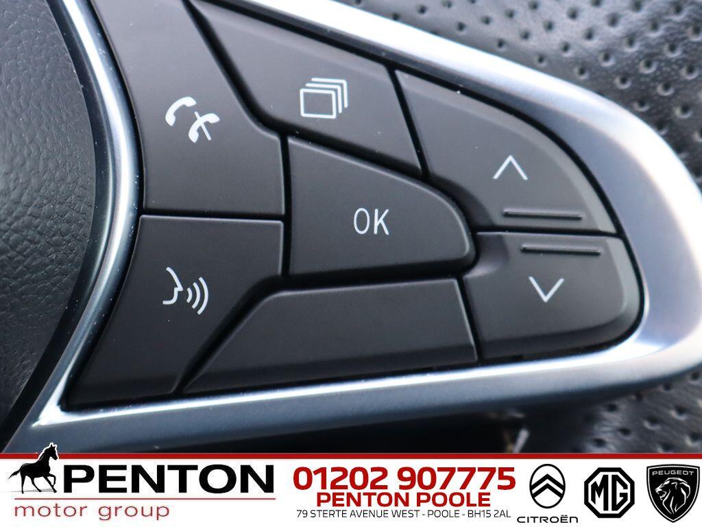 Used Renault Captur 2023 for sale - 78204856: Photo 18
