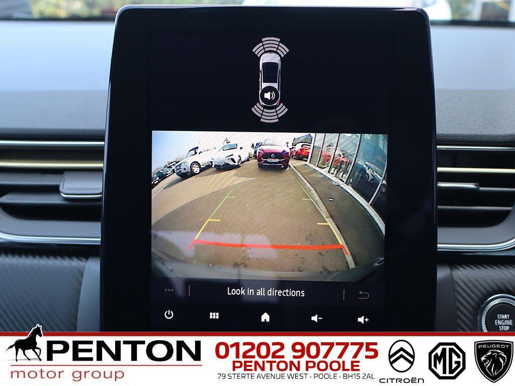 Used Renault Captur 2023 for sale - 78204856: Photo 3