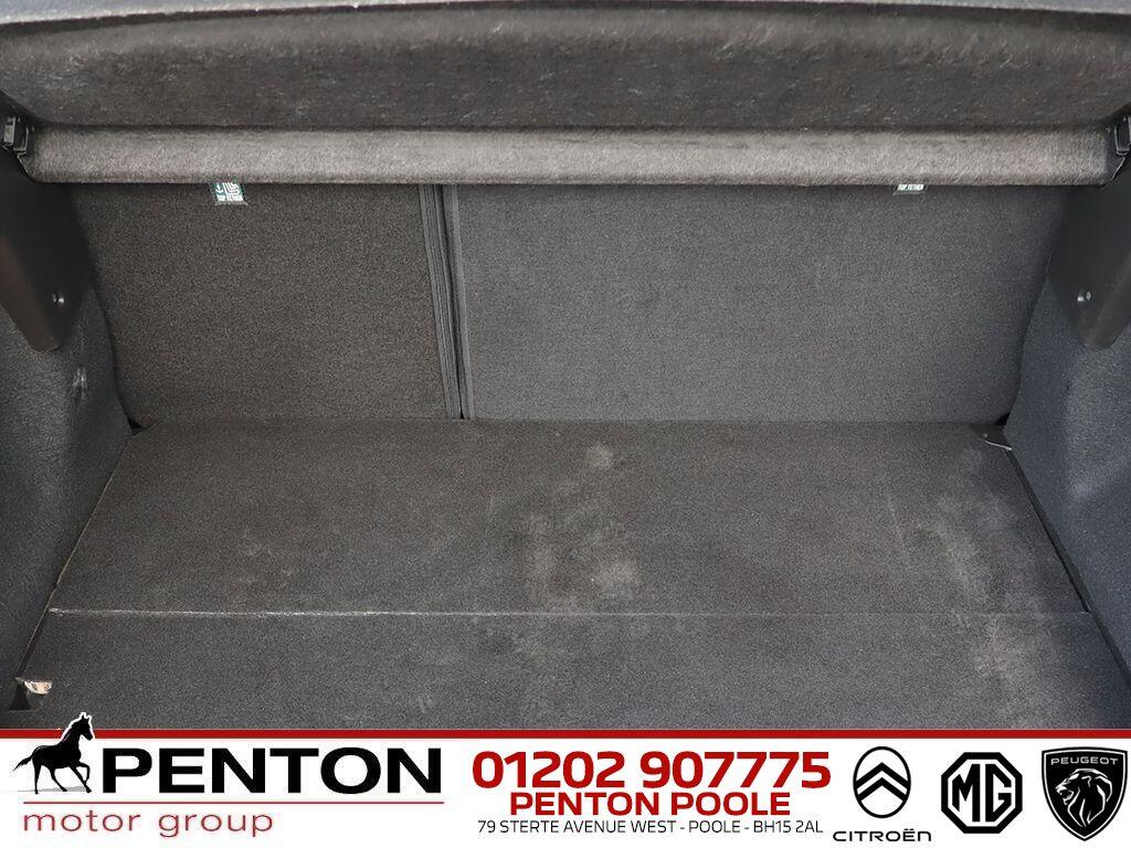 Used Renault Captur 2023 for sale - 78204856: Photo 8