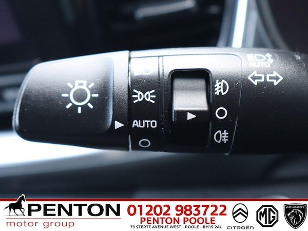 Used Kia Stonic 2022 for sale - 74712604: Photo 15
