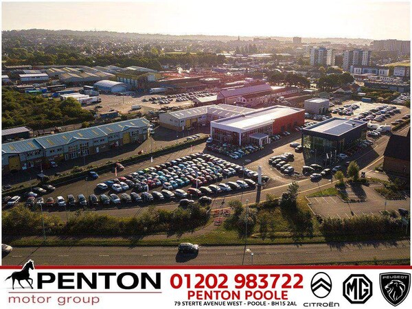 Used Kia Stonic 2022 for sale - 74712604: Photo 24