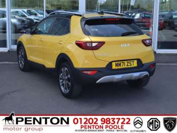 Used Kia Stonic 2022 for sale - 74712604: Photo