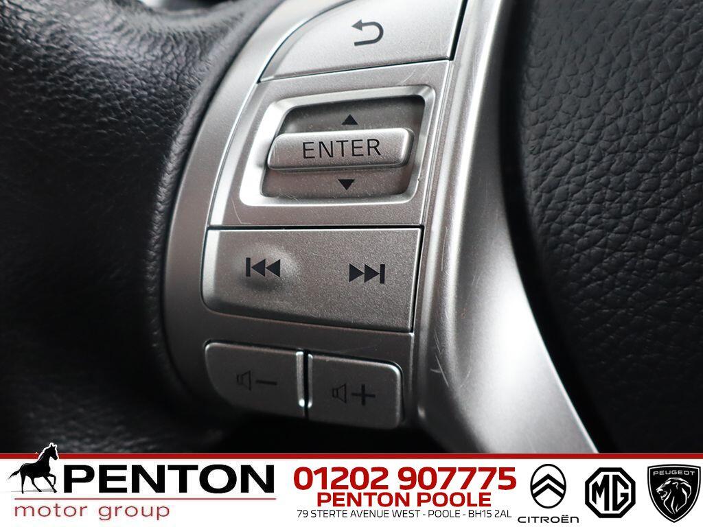 Used Nissan Navara 2020 for sale - 78204857: Photo 14