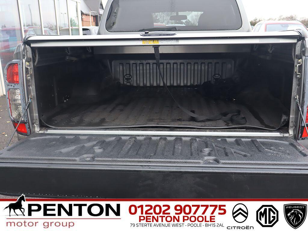 Used Nissan Navara 2020 for sale - 78204857: Photo 8