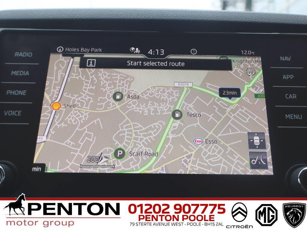 Used Skoda Karoq 2023 for sale - 77376726: Photo 2