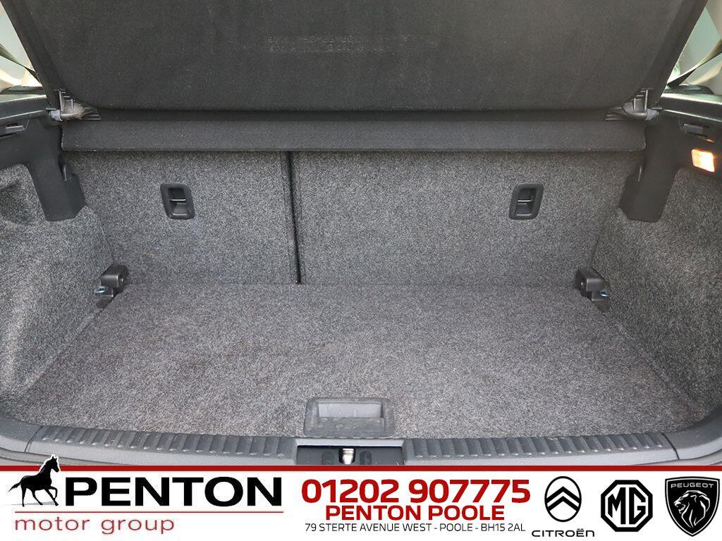 Used Volkswagen Polo 2017 for sale - 77377439: Photo 8