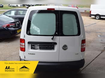 Used Volkswagen Caddy 2015 for sale - 79855098: Photo