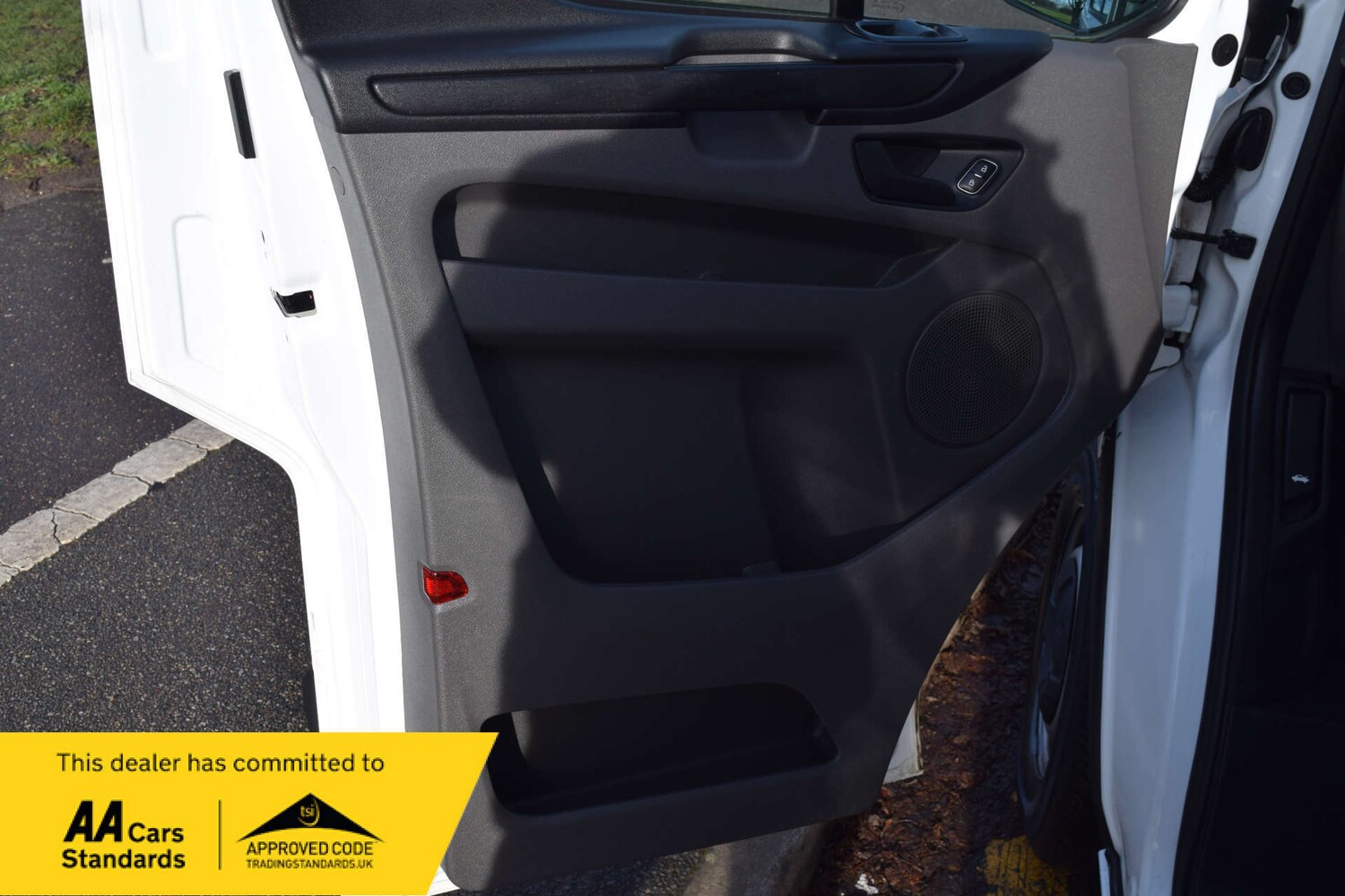 Used Ford Transit Custom 2018 for sale - 77355516: Photo 24