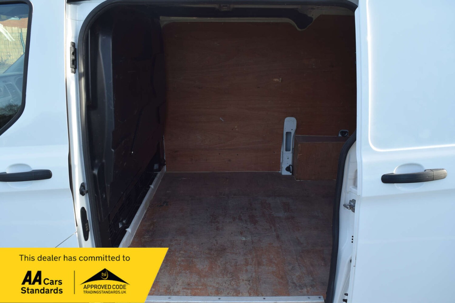 Used Ford Transit Custom 2018 for sale - 77355516: Photo 25