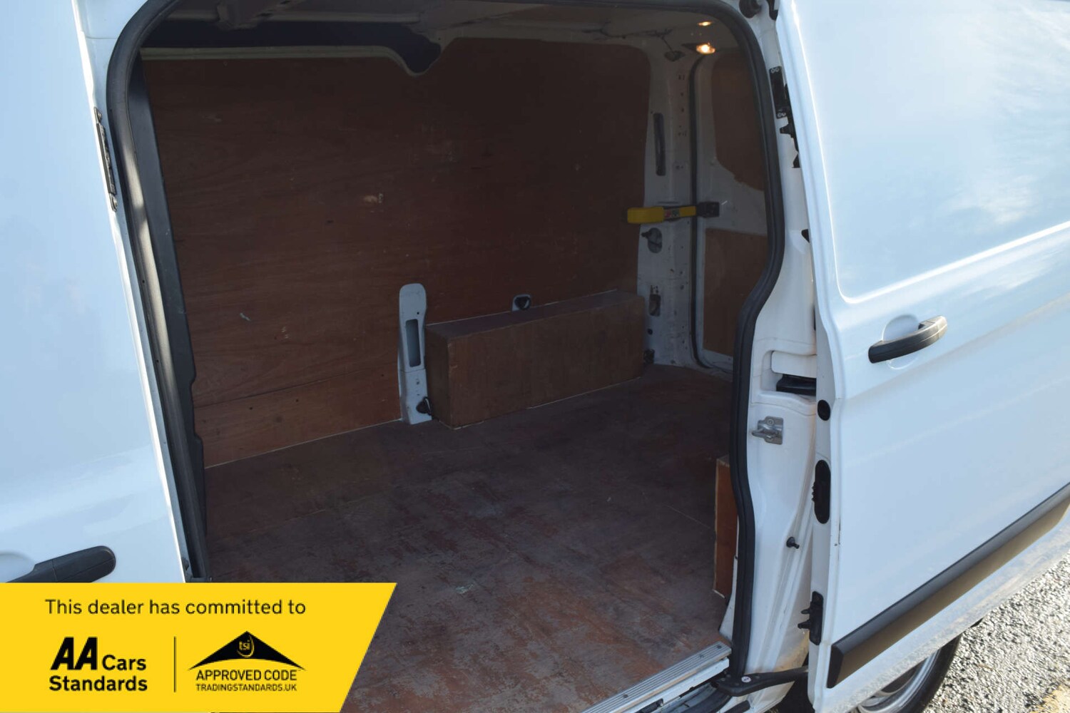 Used Ford Transit Custom 2018 for sale - 77355516: Photo 26