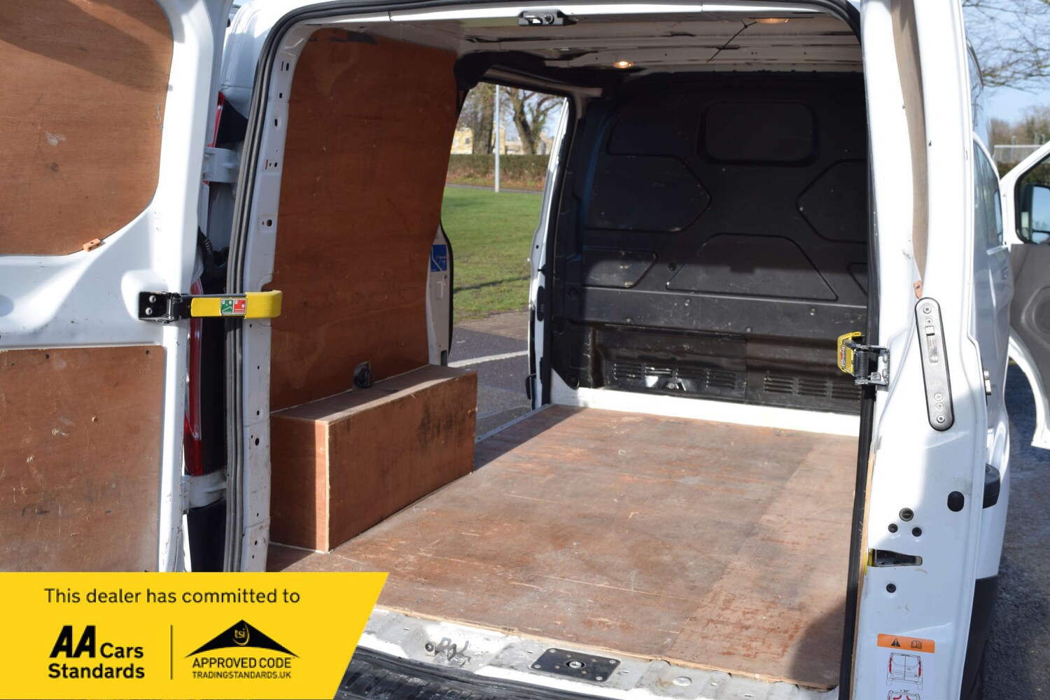 Used Ford Transit Custom 2018 for sale - 77355516: Photo 27