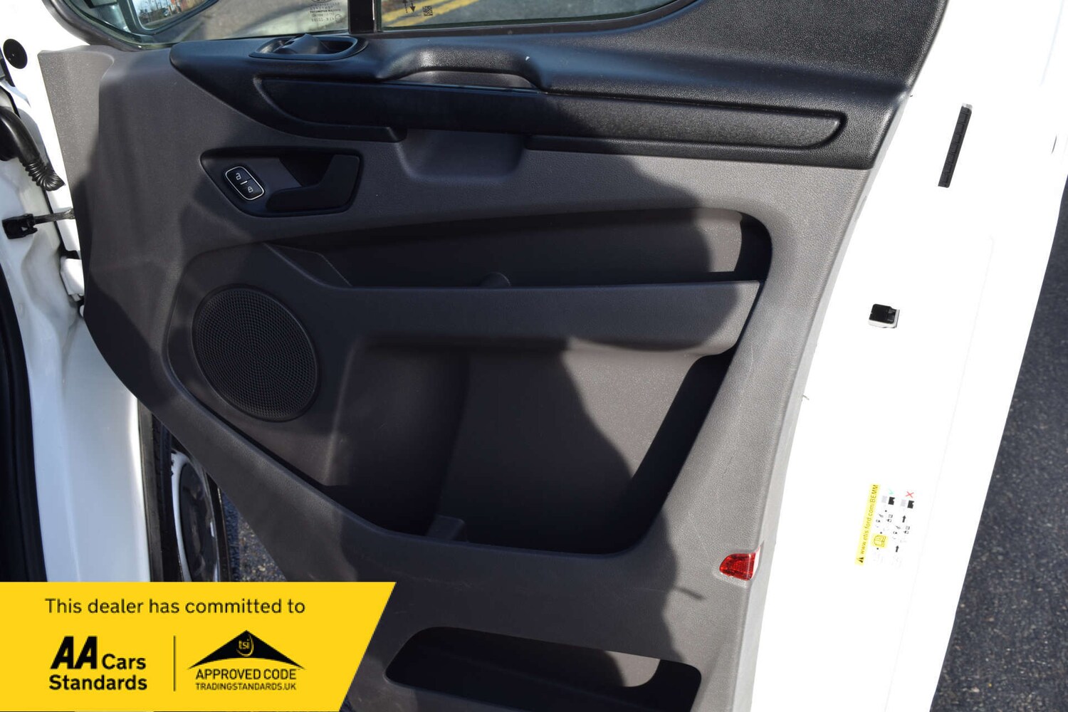 Used Ford Transit Custom 2018 for sale - 77355516: Photo 28