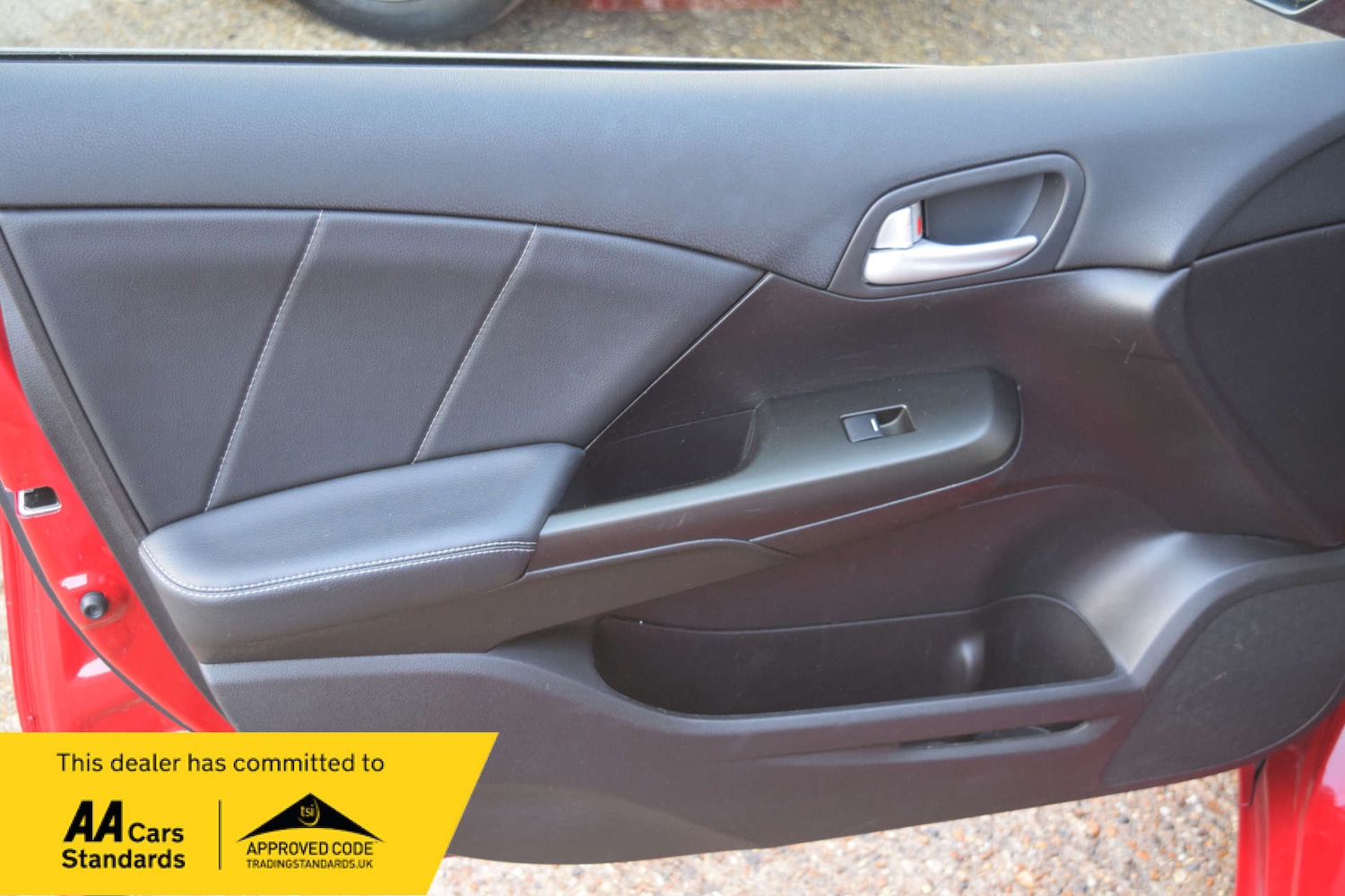 Used Honda Civic 2012 for sale - 77891345: Photo 32