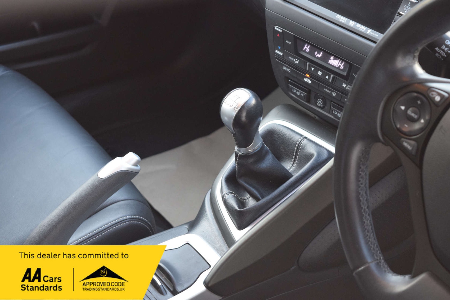 Used Honda Civic 2012 for sale - 77891345: Photo 46