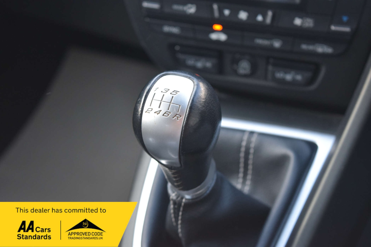 Used Honda Civic 2012 for sale - 77891345: Photo 55