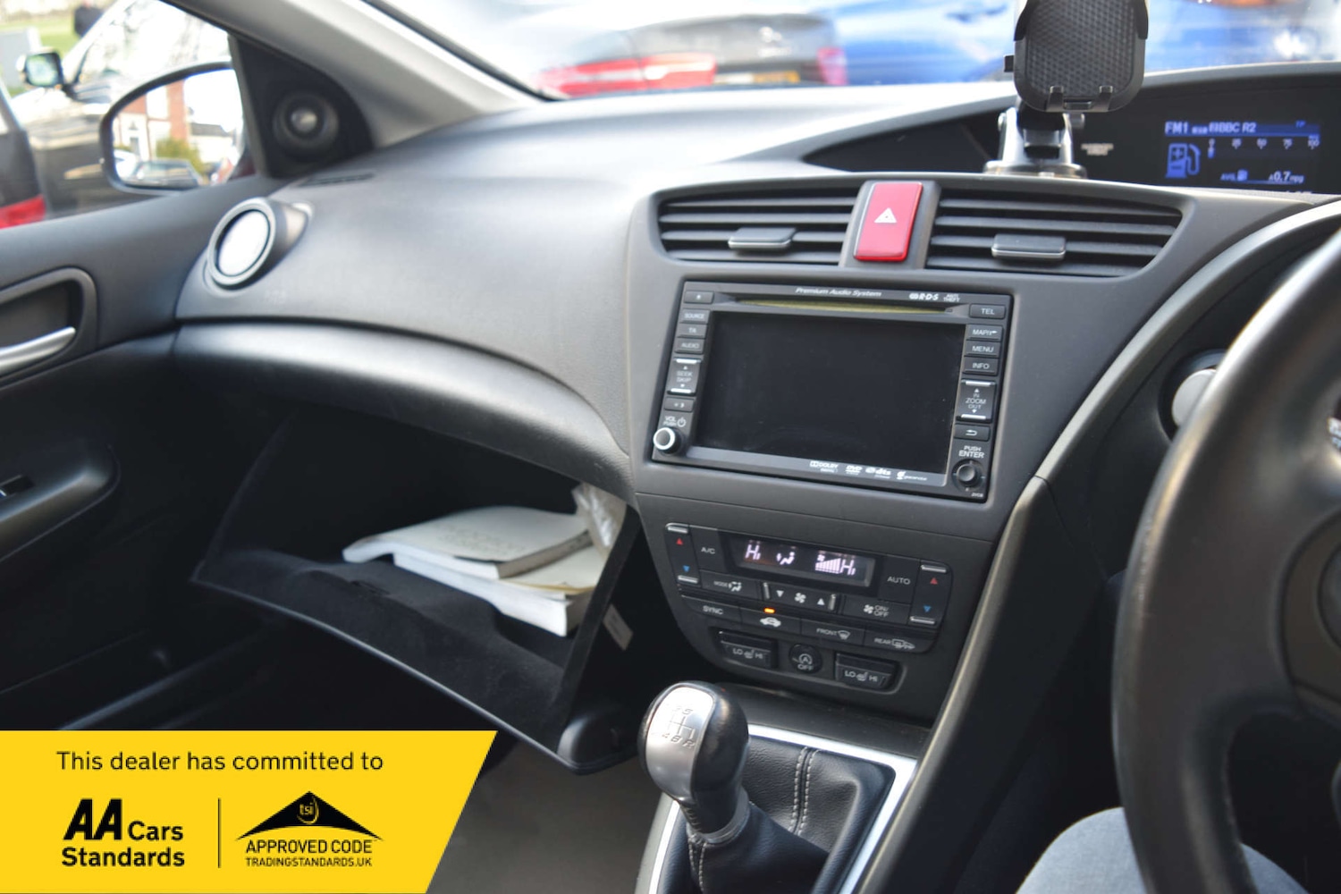 Used Honda Civic 2012 for sale - 77891345: Photo 59