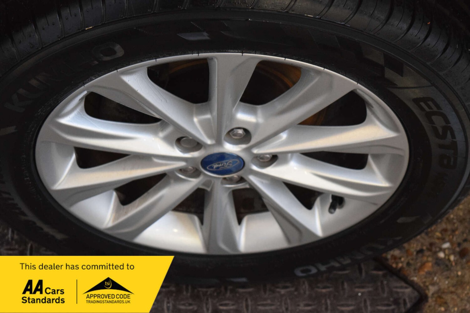 Used Ford Kuga 2015 for sale - 77355522: Photo 22