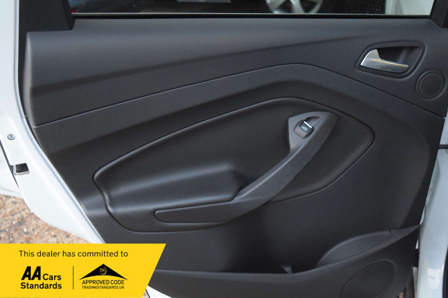 Used Ford Kuga 2015 for sale - 77355522: Photo 35