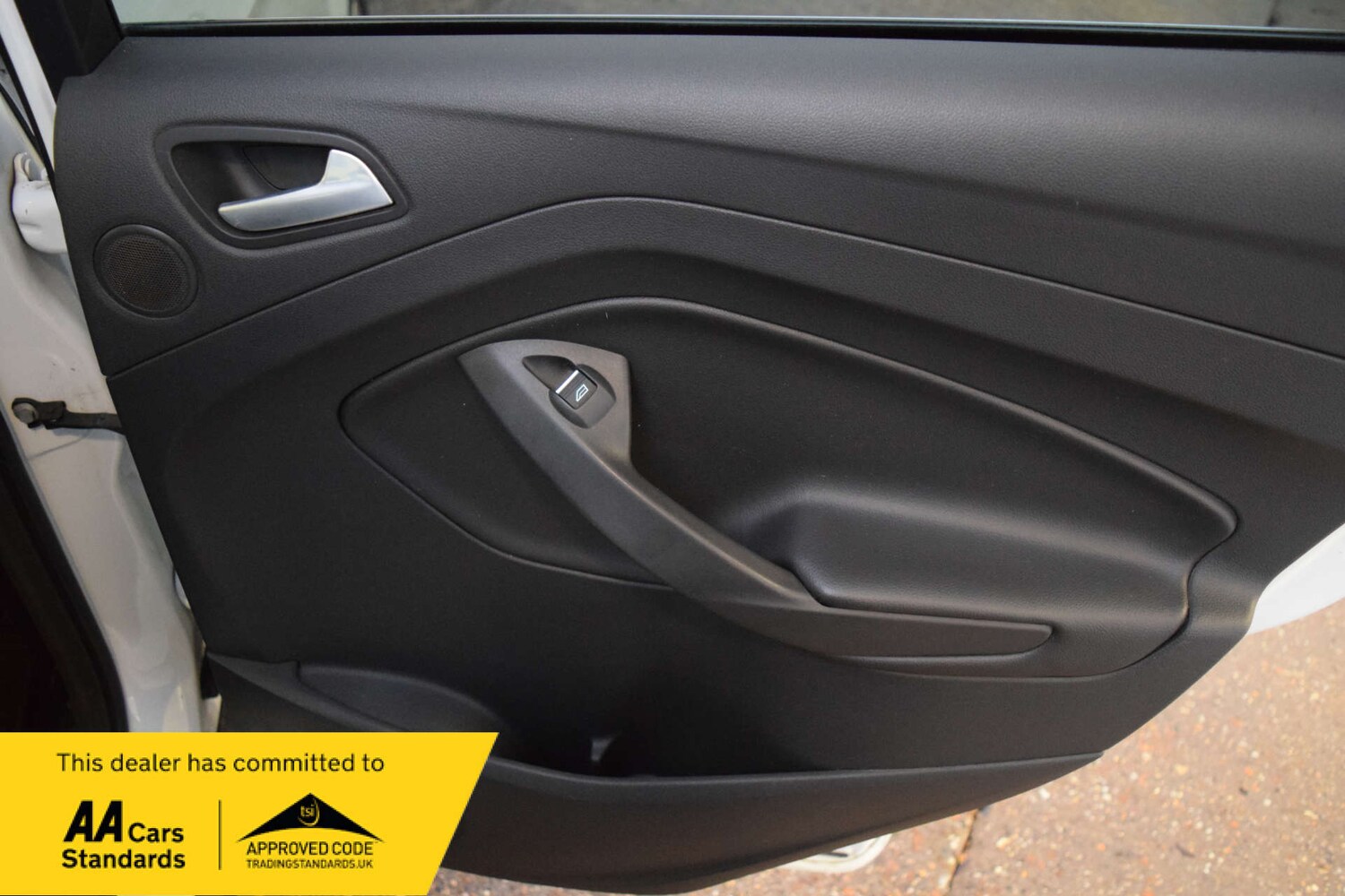 Used Ford Kuga 2015 for sale - 77355522: Photo 39