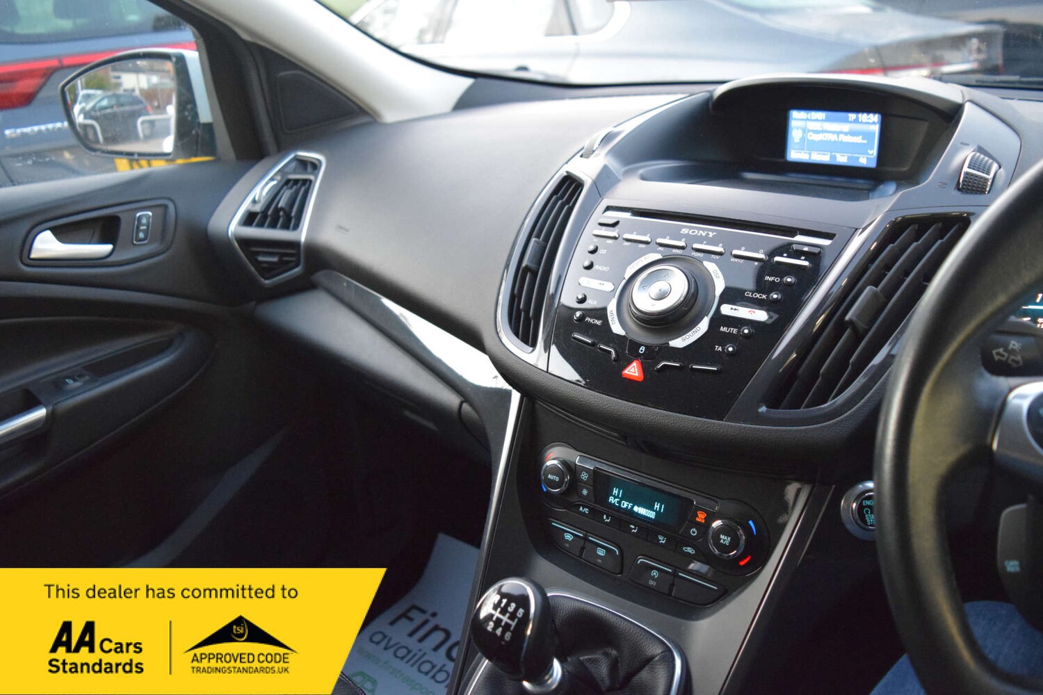 Used Ford Kuga 2015 for sale - 77355522: Photo 59