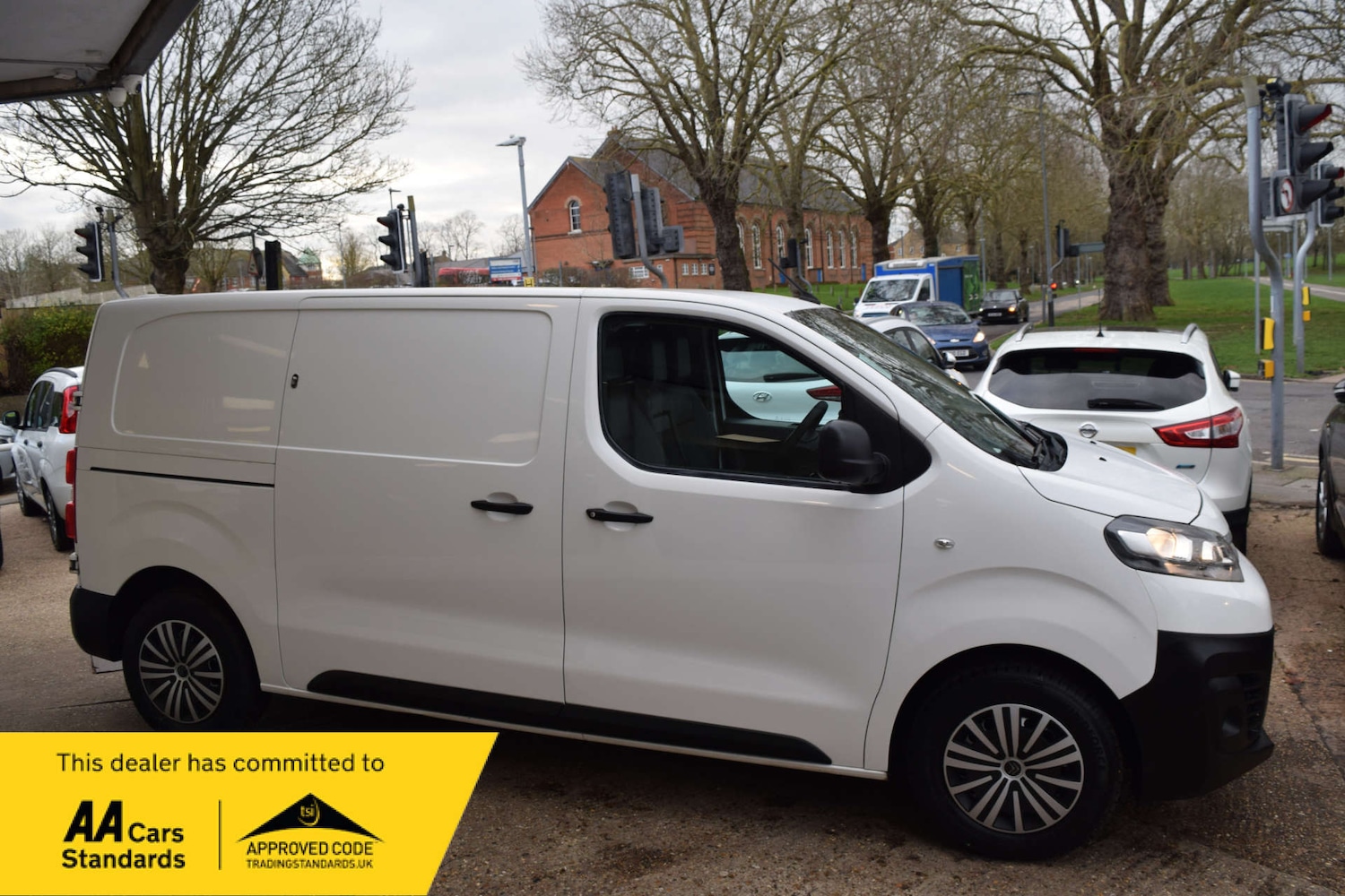 Used Citroen Dispatch 2017 for sale - 77704044: Photo 2