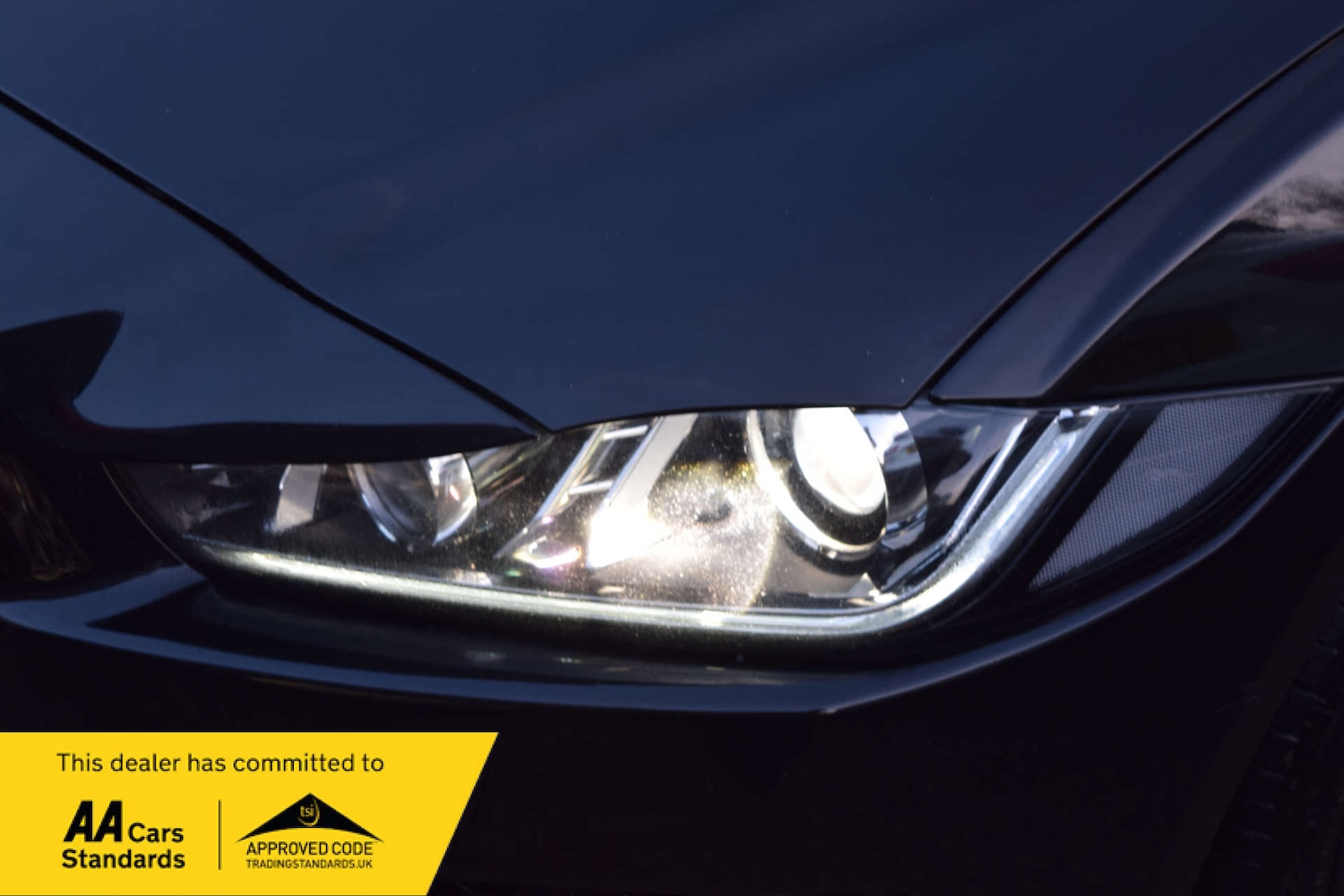 Used Jaguar XE 2018 for sale - 77667847: Photo 13