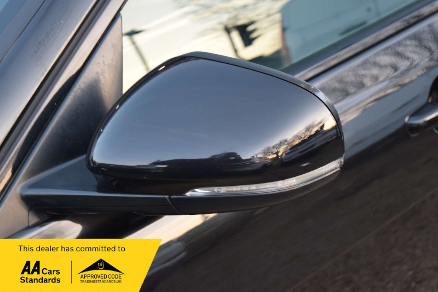 Used Jaguar XE 2018 for sale - 77667847: Photo 16