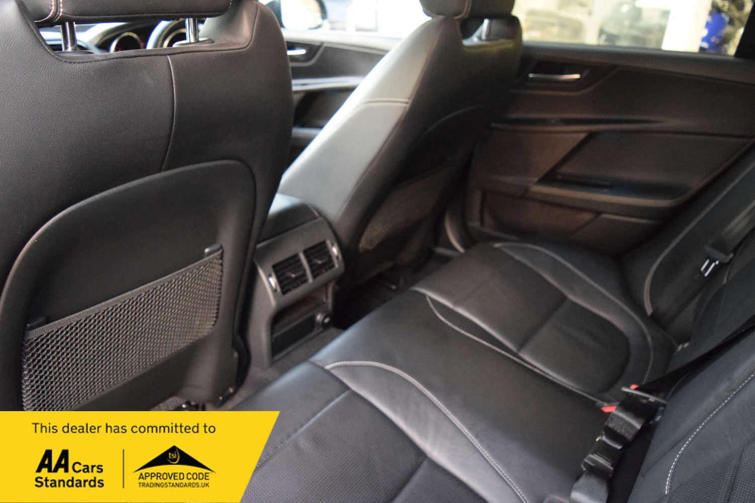 Used Jaguar XE 2018 for sale - 77667847: Photo 35