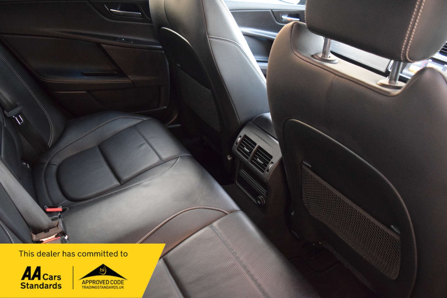 Used Jaguar XE 2018 for sale - 77667847: Photo 39