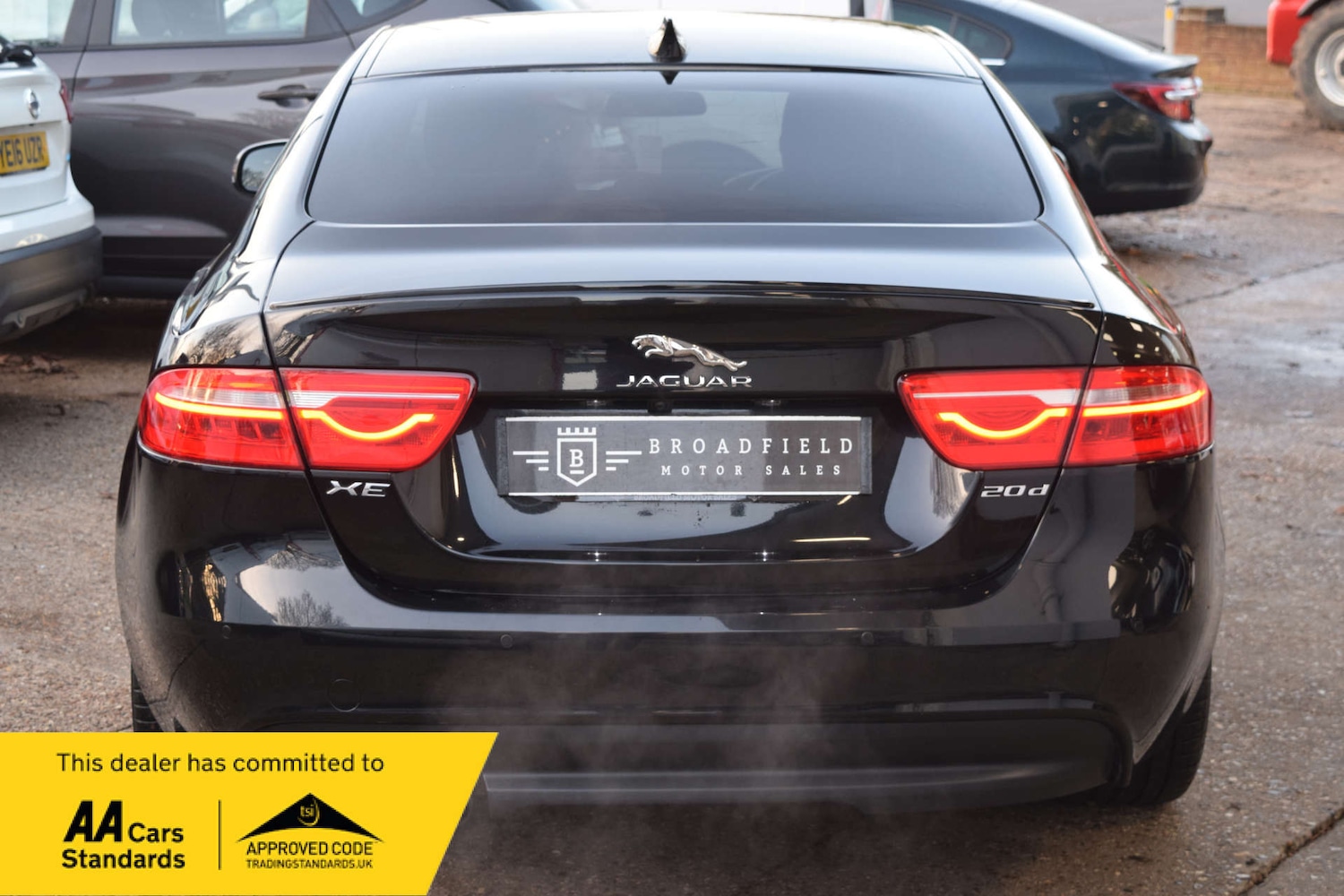 Used Jaguar XE 2018 for sale - 77667847: Photo 4