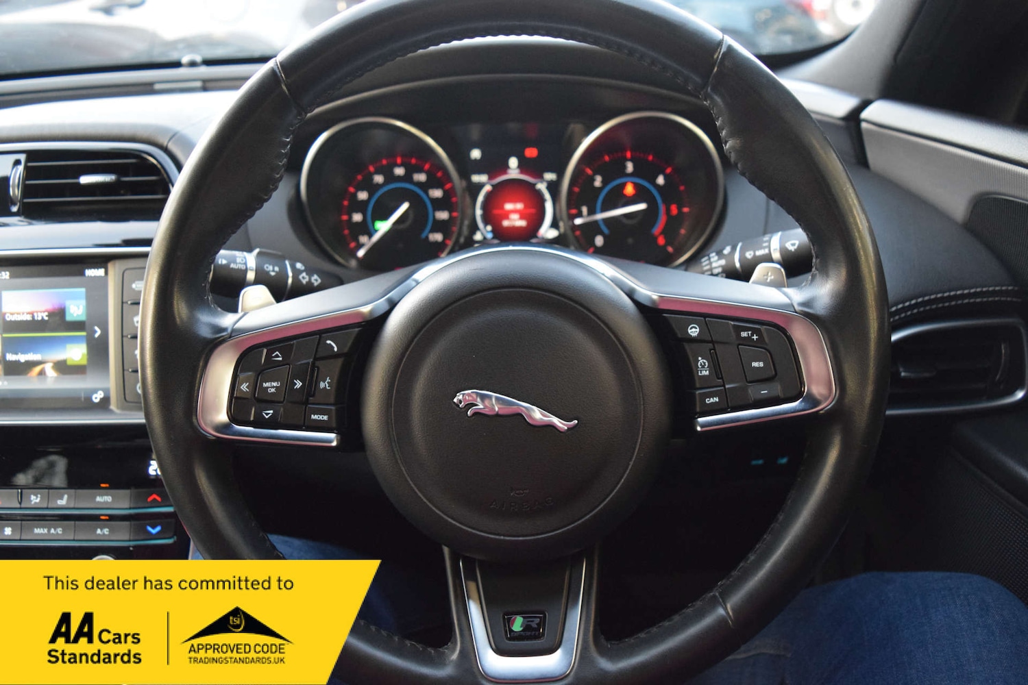 Used Jaguar XE 2018 for sale - 77667847: Photo 49