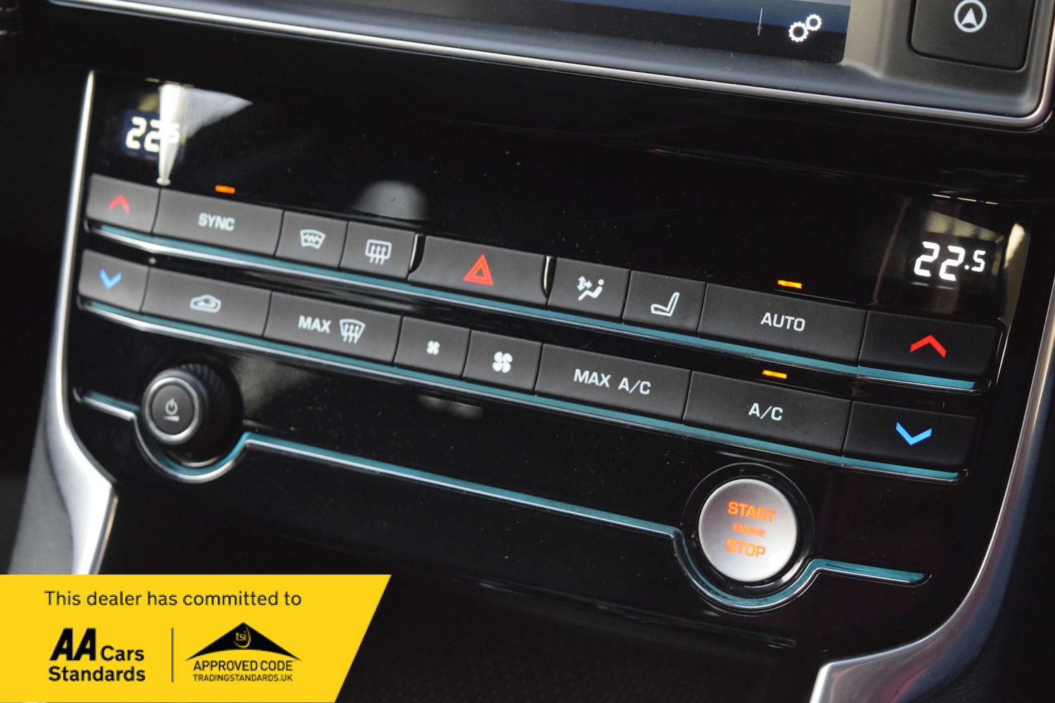 Used Jaguar XE 2018 for sale - 77667847: Photo 59