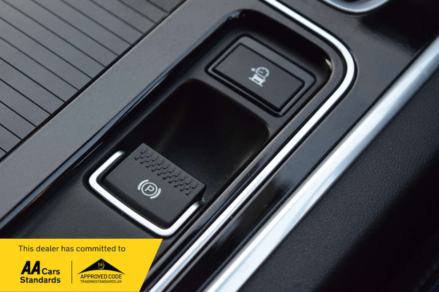 Used Jaguar XE 2018 for sale - 77667847: Photo 62