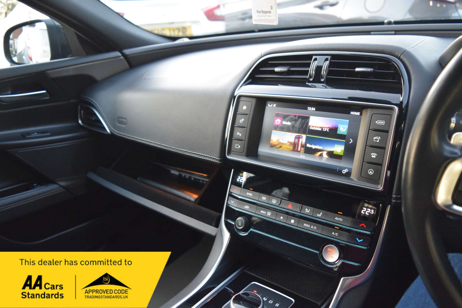 Used Jaguar XE 2018 for sale - 77667847: Photo 65