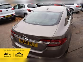 Used Jaguar XF 2010 for sale - 79738947: Photo
