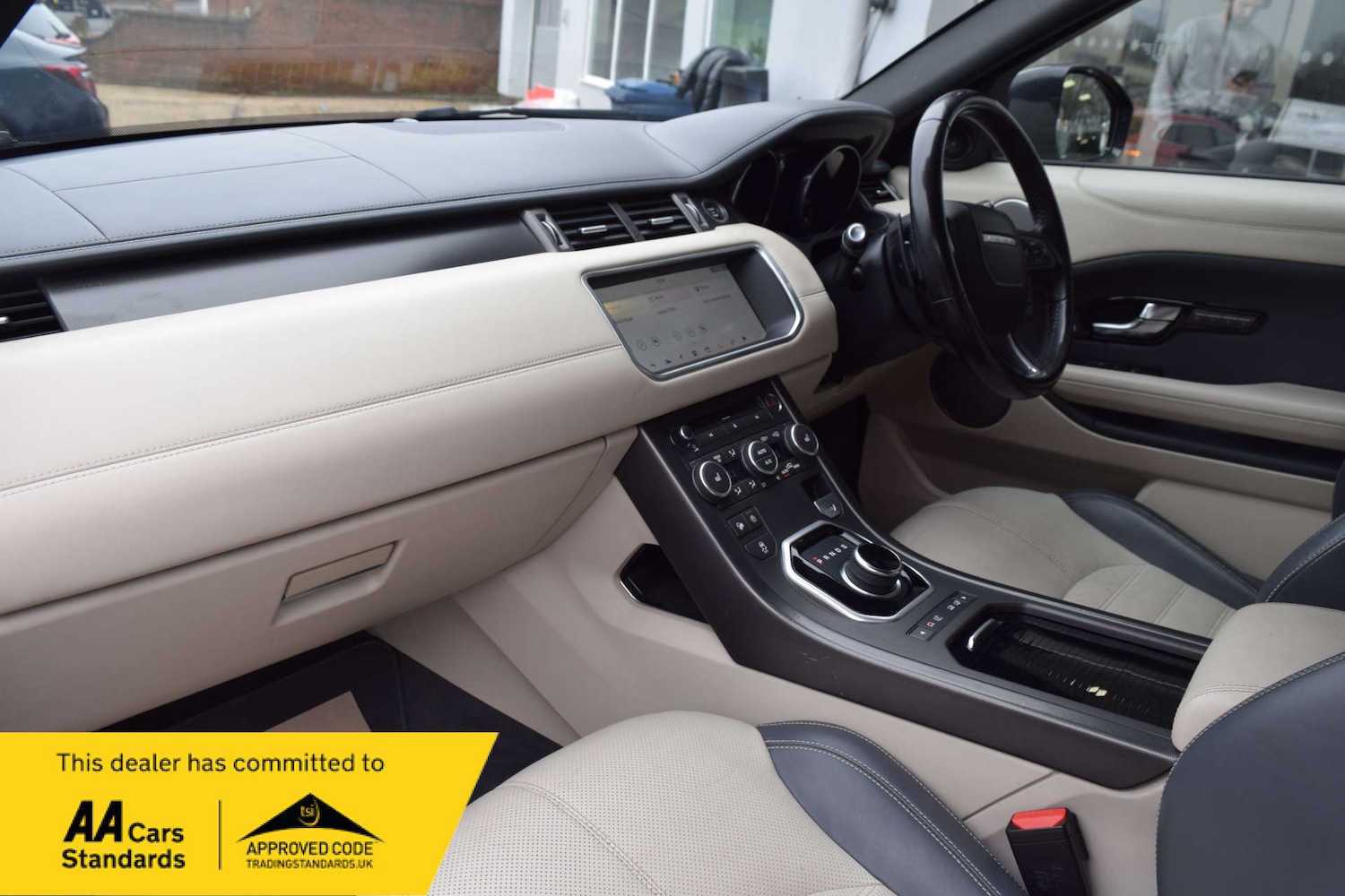 Used Land Rover Range Rover Evoque 2018 for sale - 77621845: Photo 28