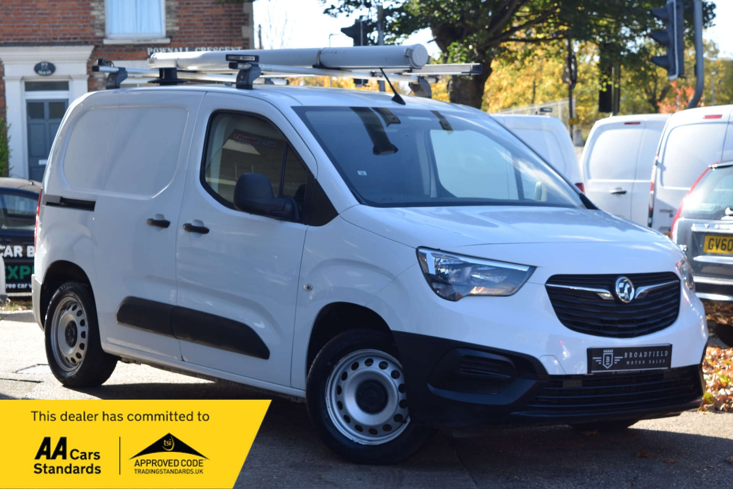 Used Vauxhall Combo 2019 for sale - 76366191: Photo 1