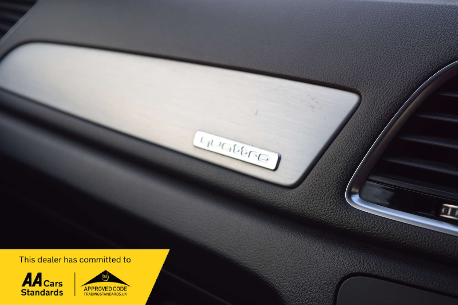 Used Audi Q3 2015 for sale - 77669299: Photo 65