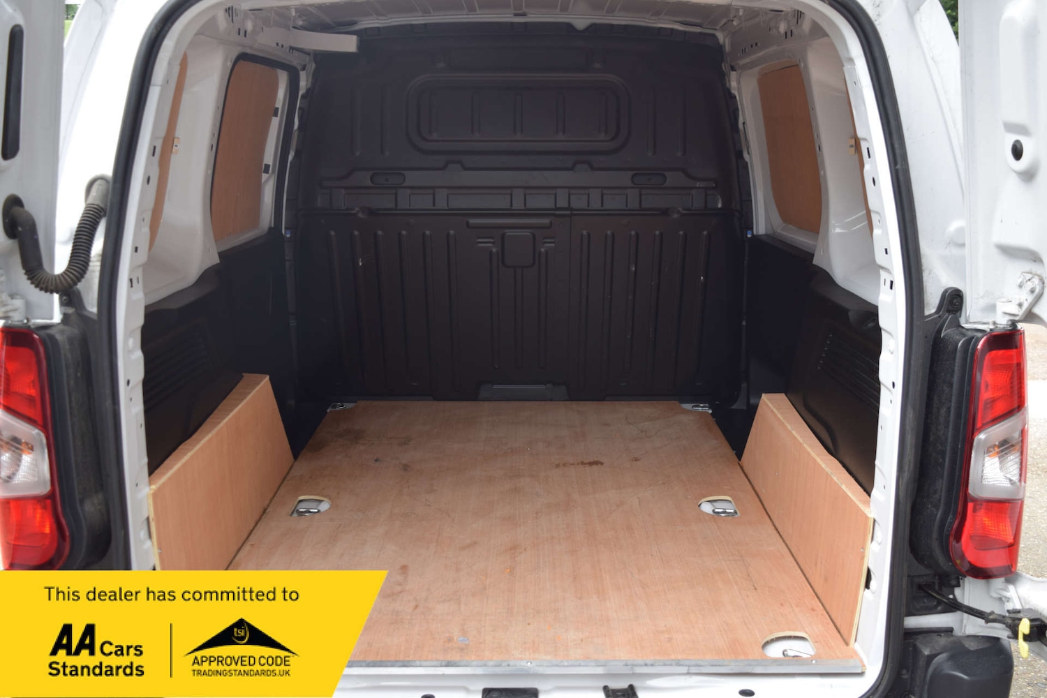 Used Citroen Berlingo 2023 for sale - 76363798: Photo 25